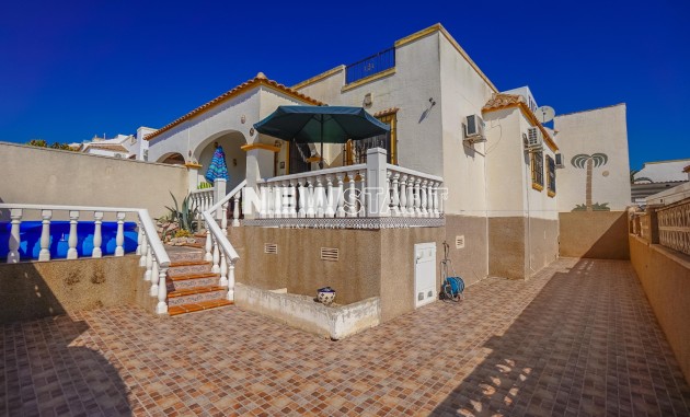 Quad - Resale - La Marina - Urb. La Marina