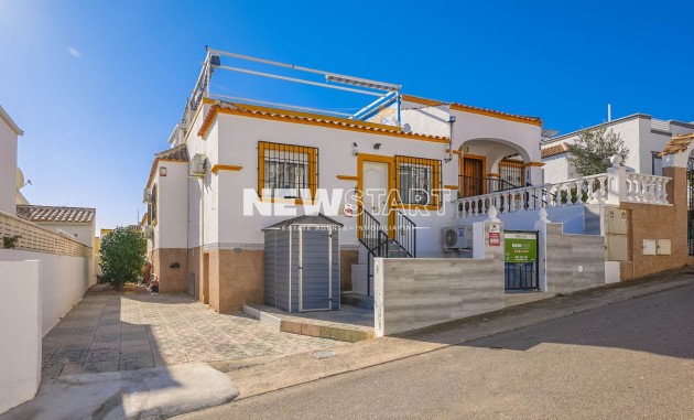 Quadhaus - Wiederverkauf - La Marina - Urb. La Marina