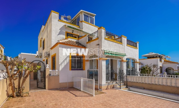 Quadwoning - Herverkoop - La Marina - Urb. La Marina