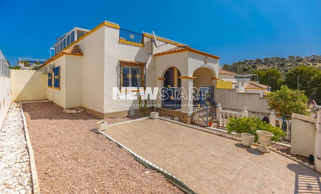 Quadwoning - Herverkoop - La Marina - Urb. La Marina