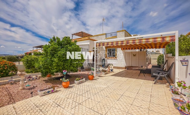 Quadwoning - Herverkoop - La Marina - Urb. La Marina