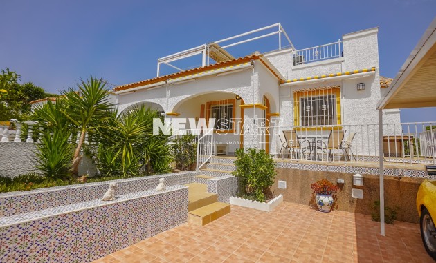 Quadwoning - Herverkoop - La Marina - Urb. La Marina