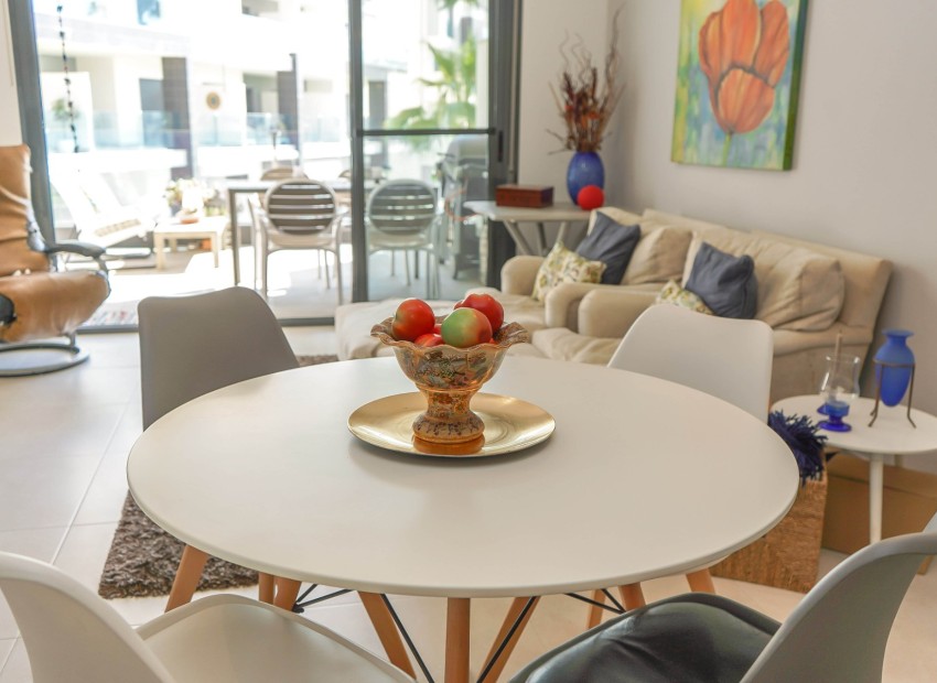 Resale - Apartment - Guardamar del Segura - El Raso