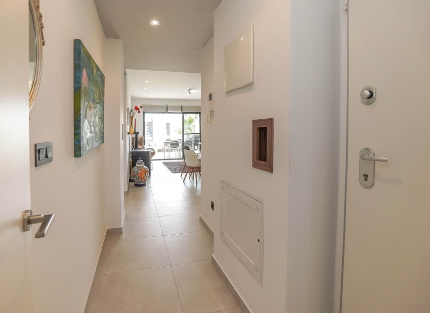 Resale - Apartment - Guardamar del Segura - El Raso