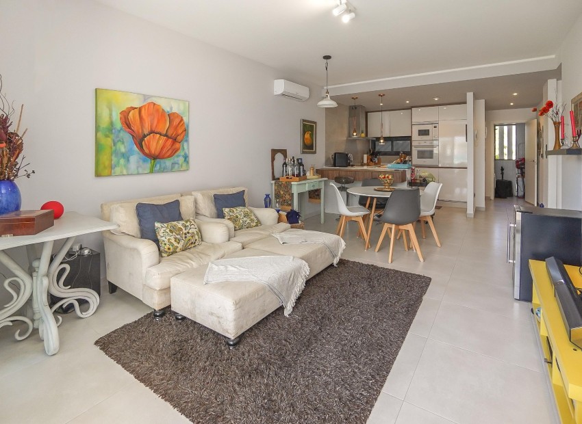 Resale - Apartment - Guardamar del Segura - El Raso