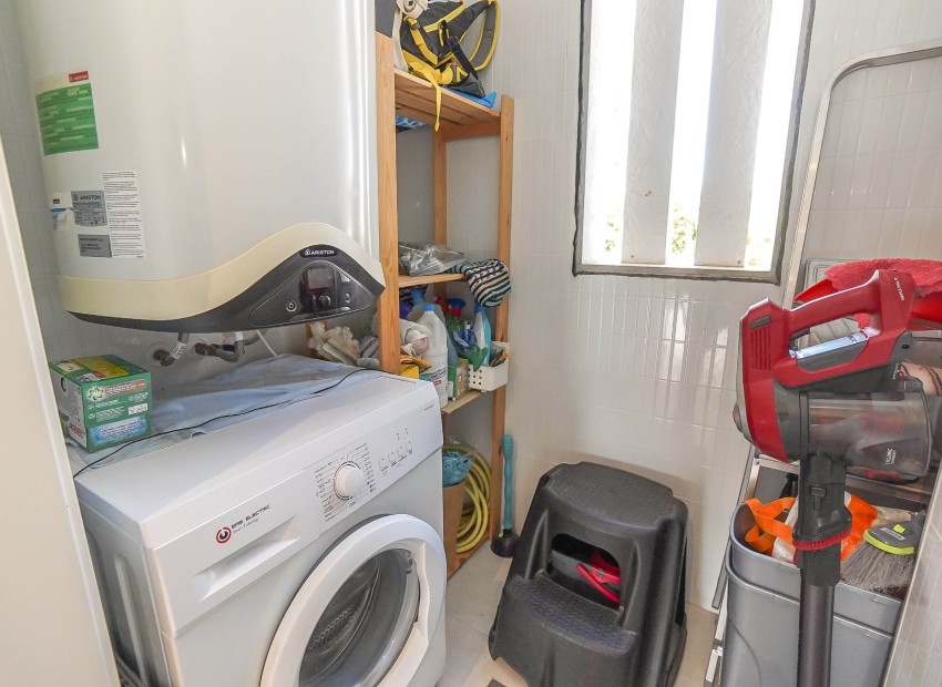 Resale - Apartment - Guardamar del Segura - El Raso