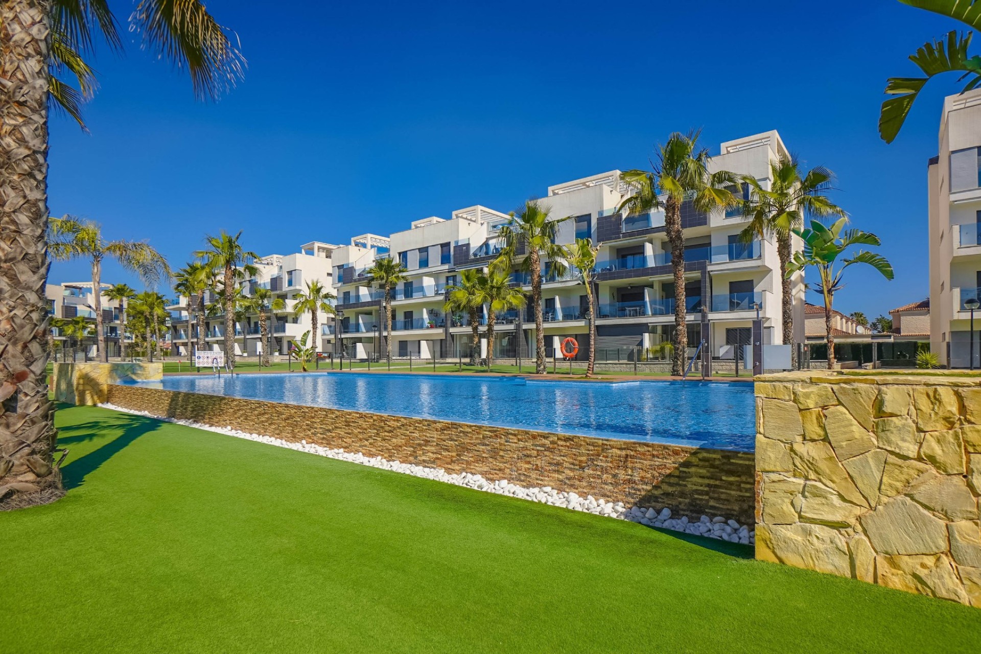 Resale - Apartment - Guardamar del Segura - El Raso