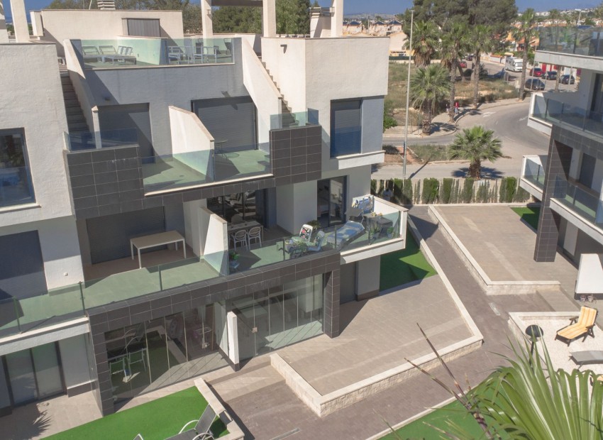 Resale - Apartment - Guardamar del Segura - El Raso