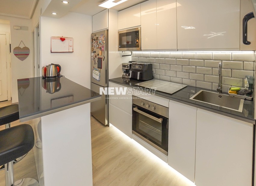 Resale - Apartment - Guardamar del Segura