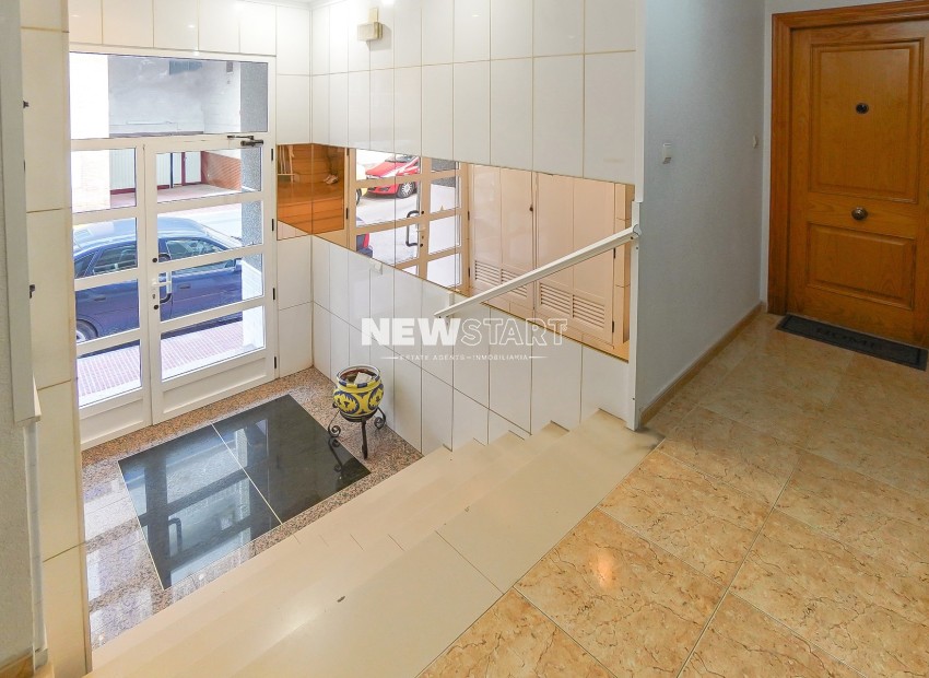 Resale - Apartment - Guardamar del Segura