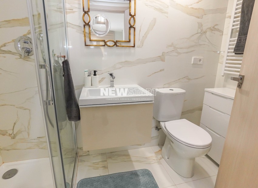 Resale - Apartment - La Marina - El Pinet