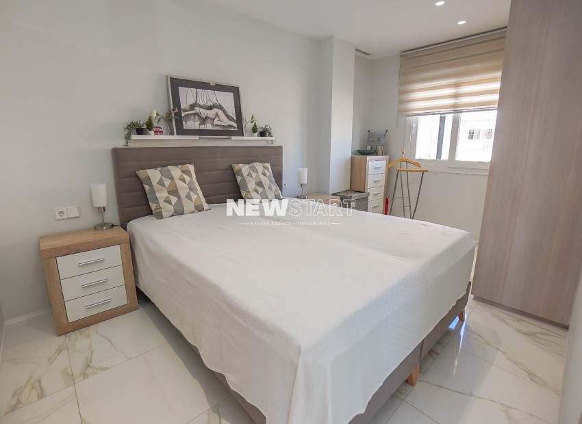 Resale - Apartment - La Marina - El Pinet