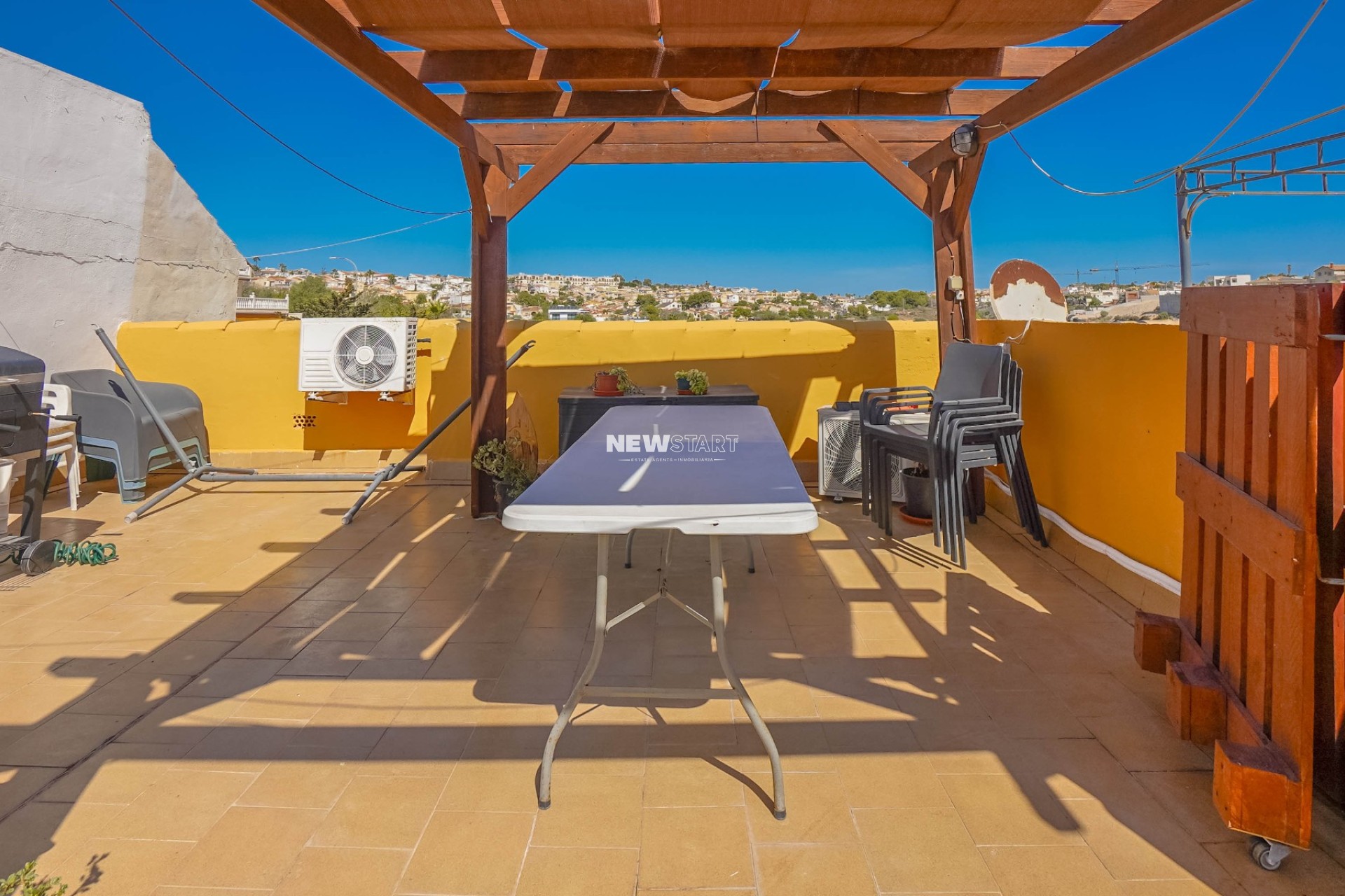 Resale - Apartment - La Marina - Urb. La Marina