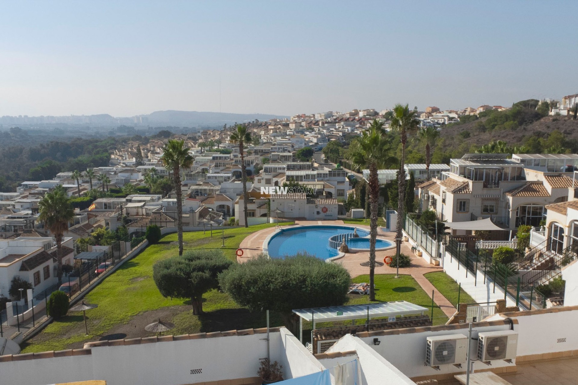 Resale - Apartment - La Marina - Urb. La Marina