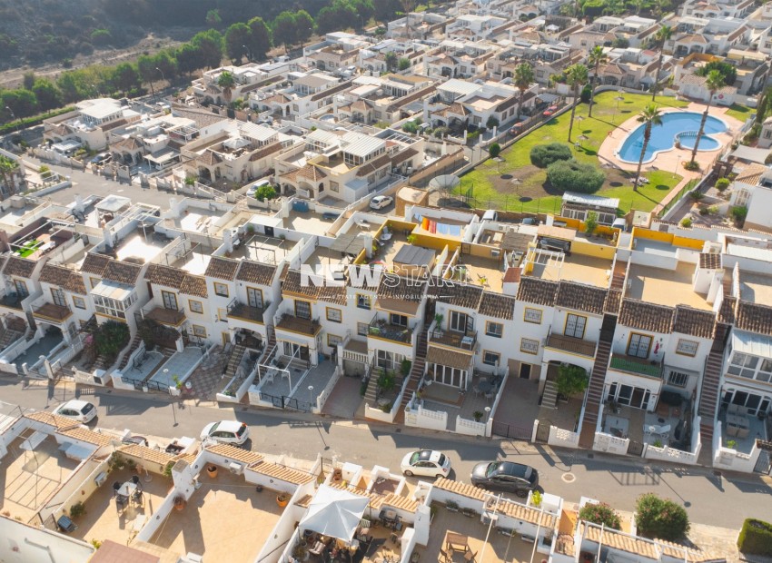 Resale - Apartment - La Marina - Urb. La Marina