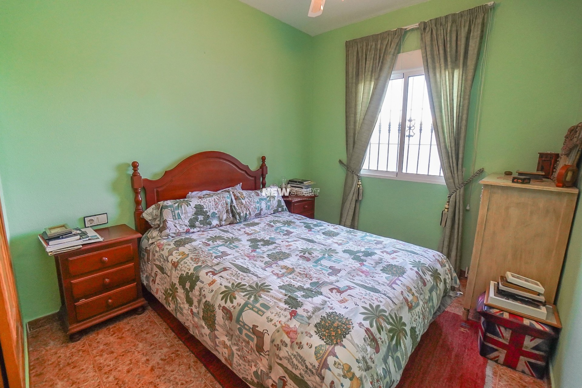 Resale - Apartment - La Marina - Urb. La Marina