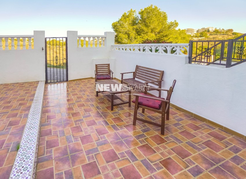 Resale - Apartment - La Marina - Urb. La Marina