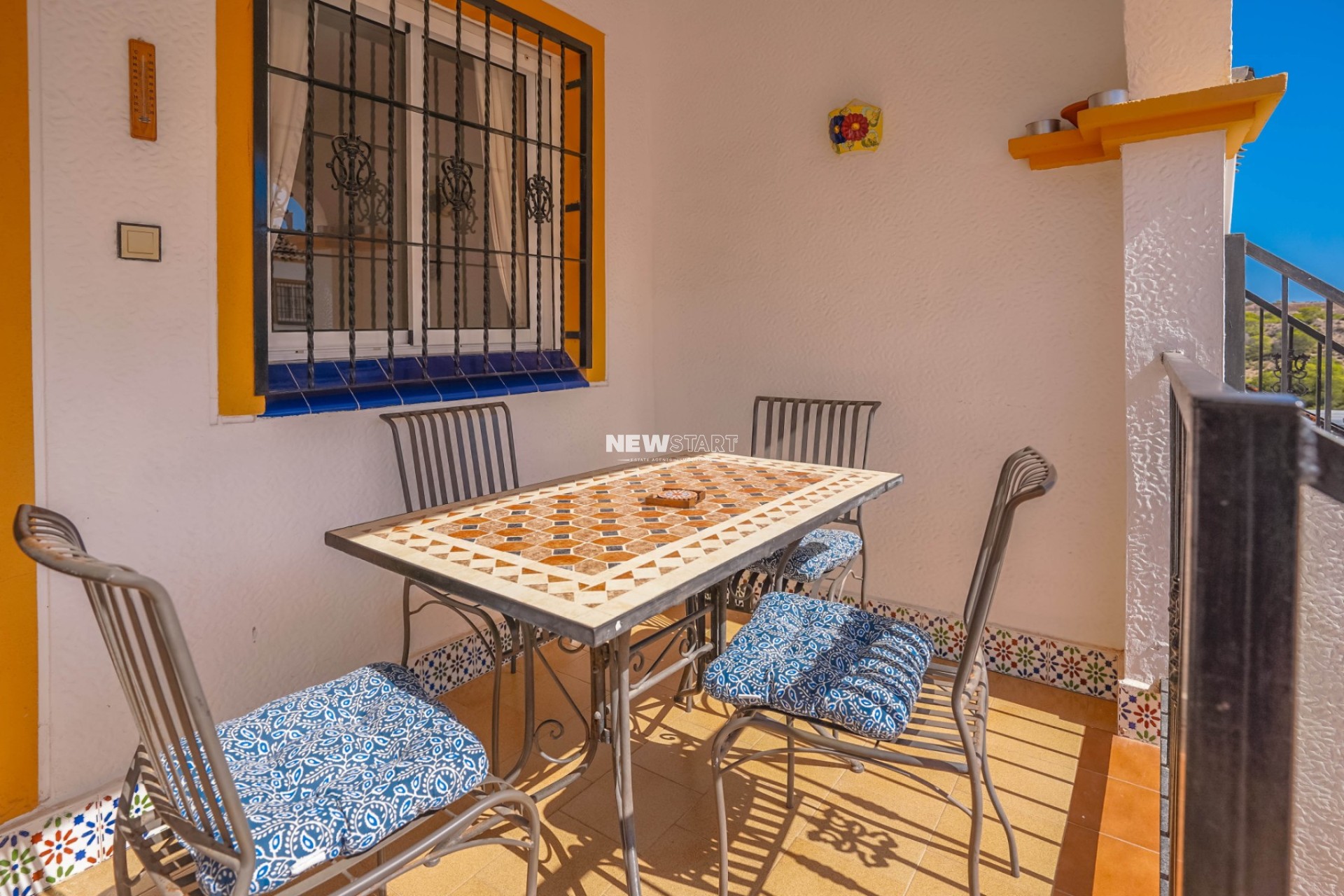 Resale - Apartment - La Marina - Urb. La Marina
