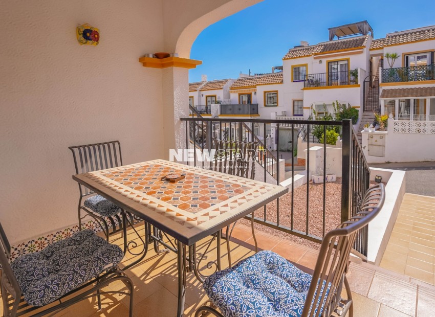 Resale - Apartment - La Marina - Urb. La Marina