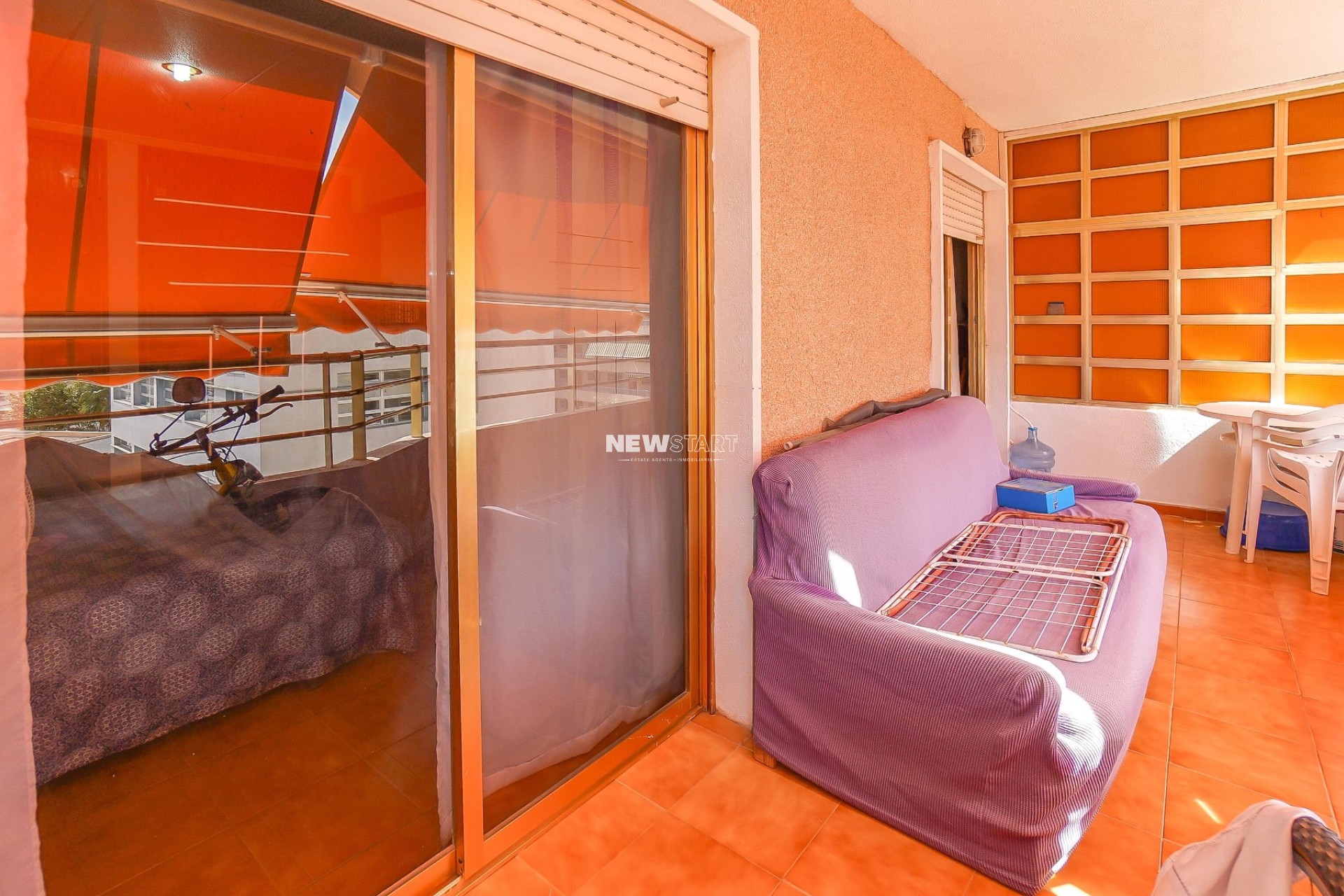 Resale - Apartment - Santa Pola