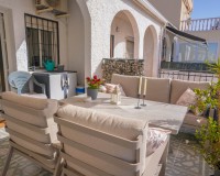 Resale - Bungalow - La Marina - Urb. La Marina
