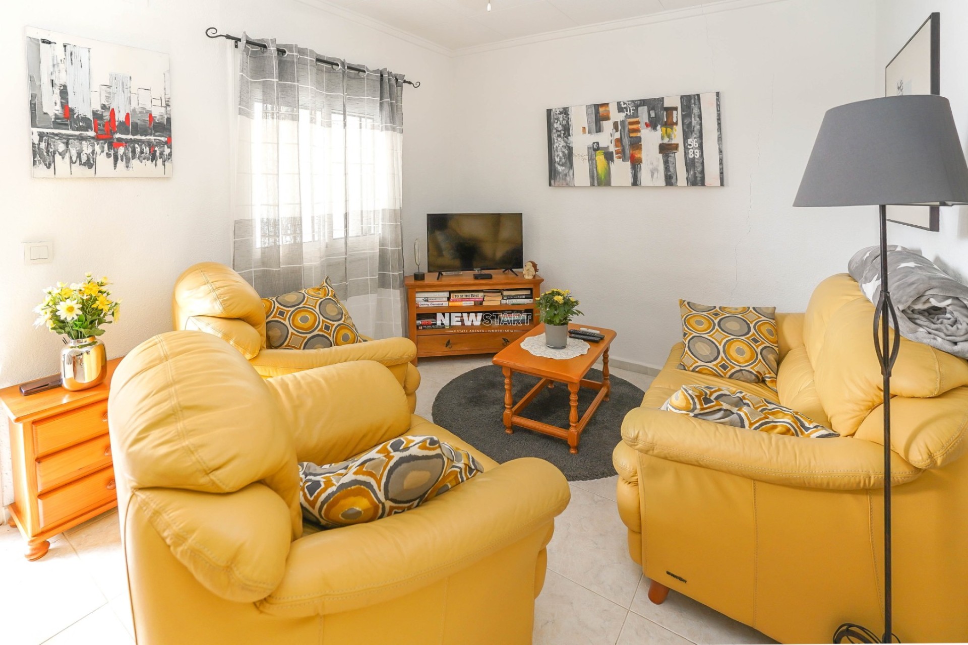Resale - Bungalow - La Marina - Urb. La Marina