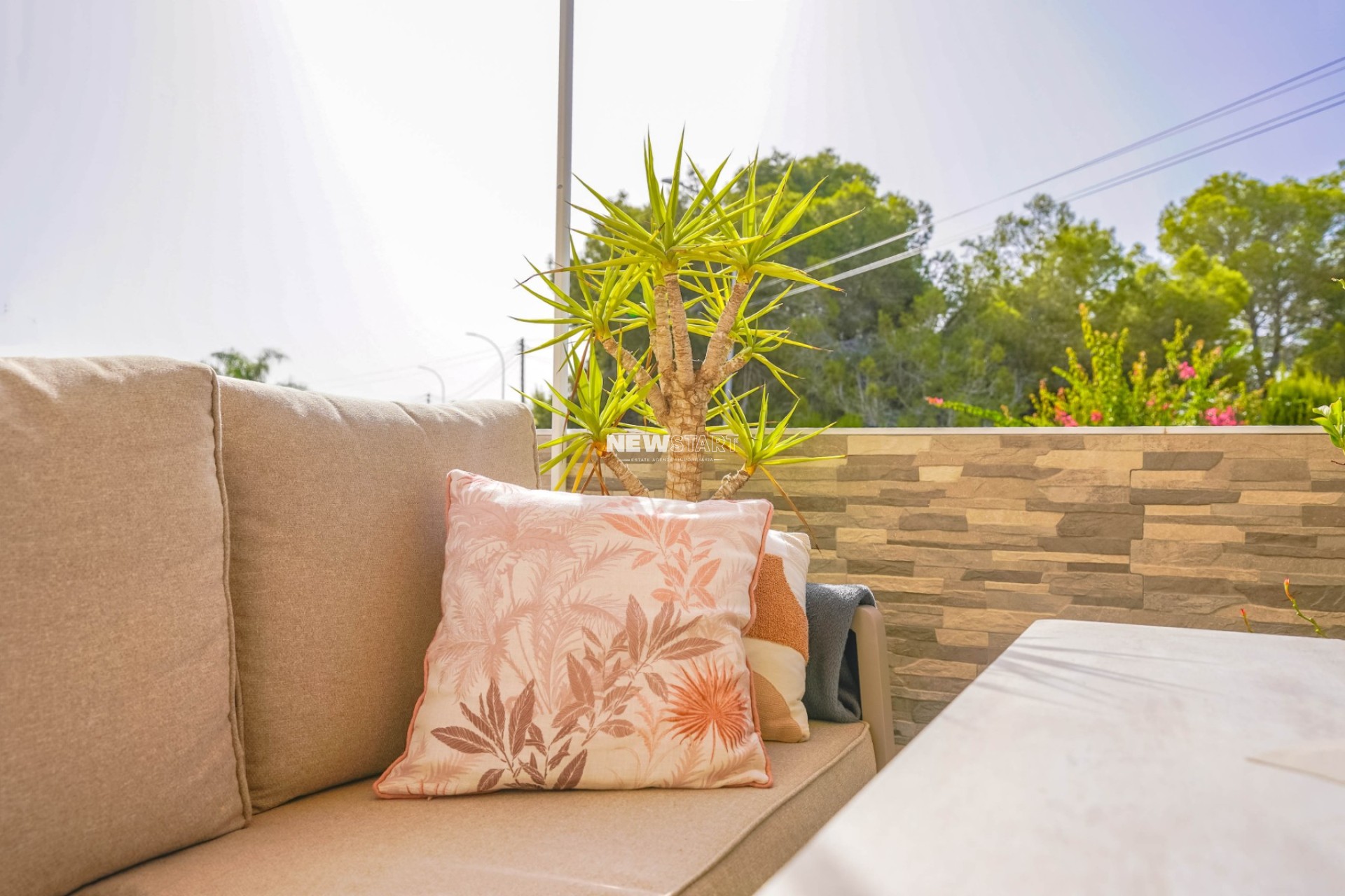 Resale - Bungalow - La Marina - Urb. La Marina
