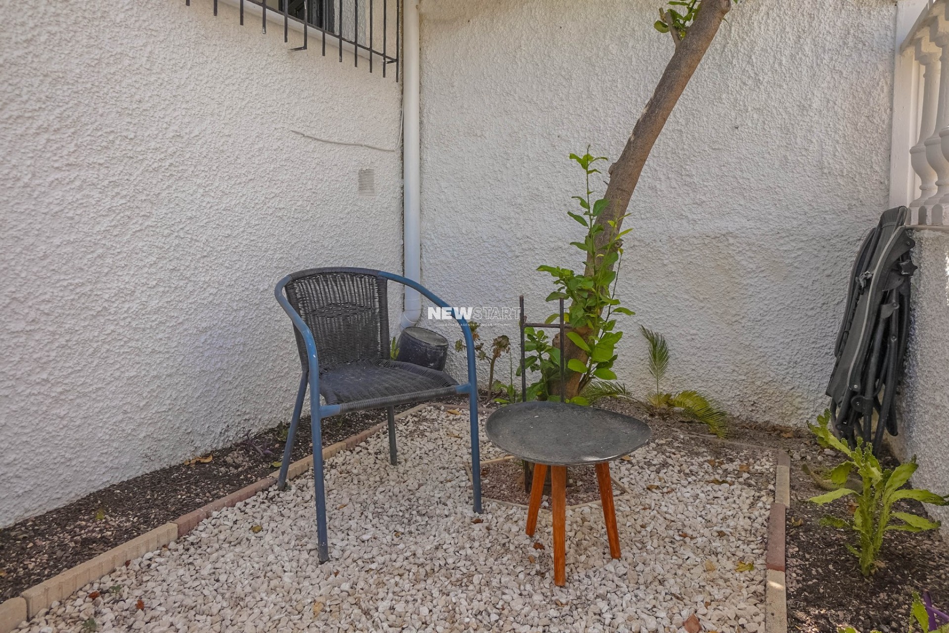 Resale - Bungalow - La Marina - Urb. La Marina