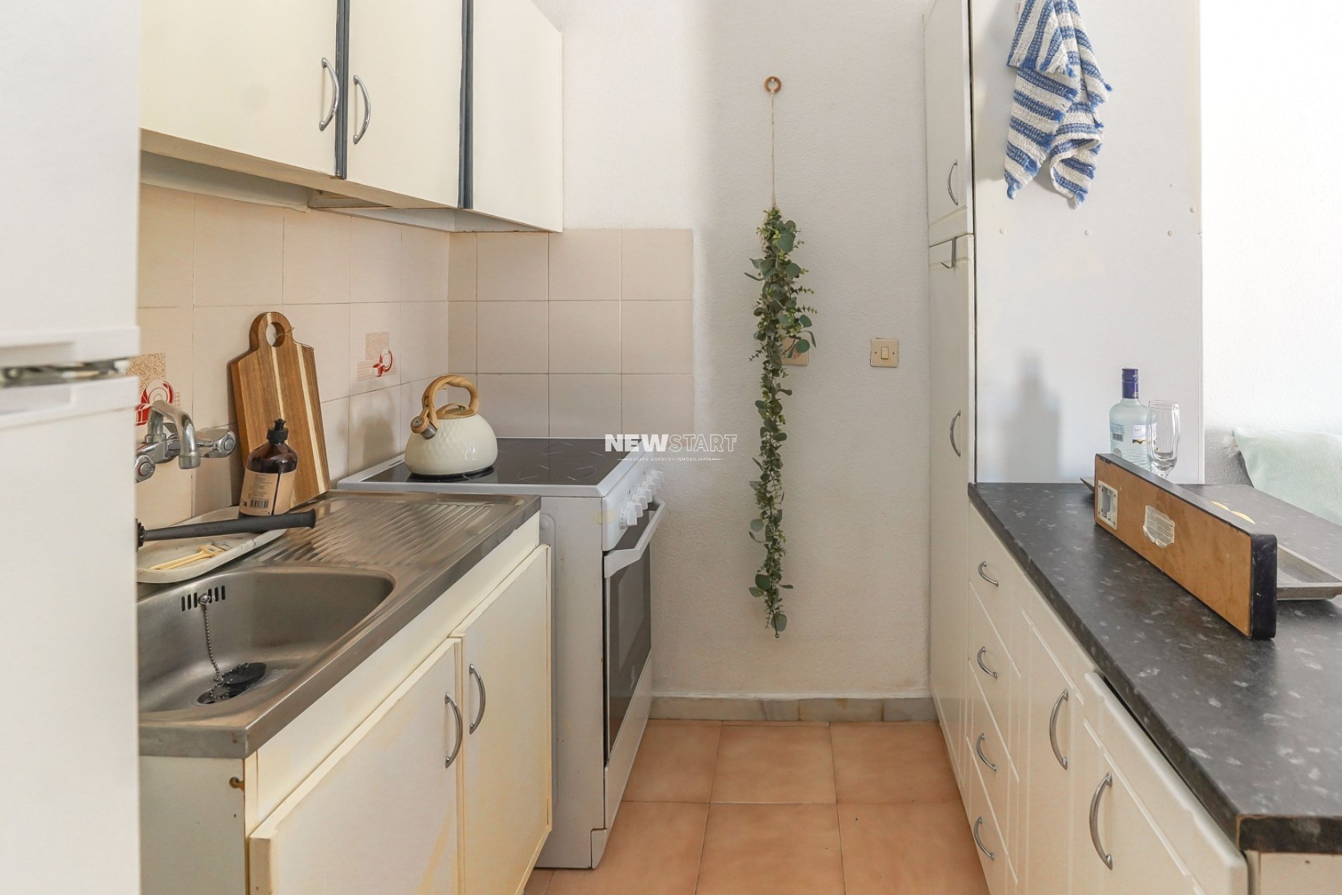 Resale - Bungalow - La Marina - Urb. La Marina