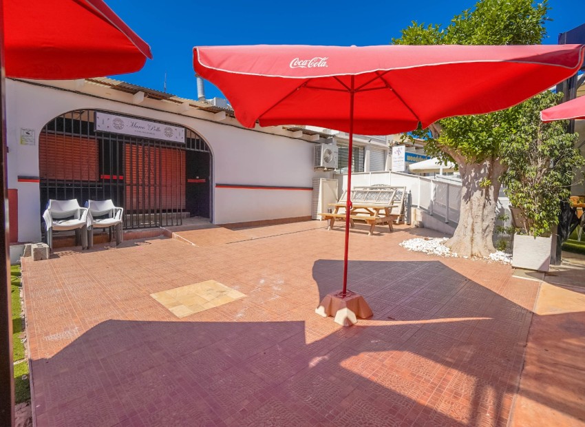 Resale - Commercial - La Marina - Urb. La Marina