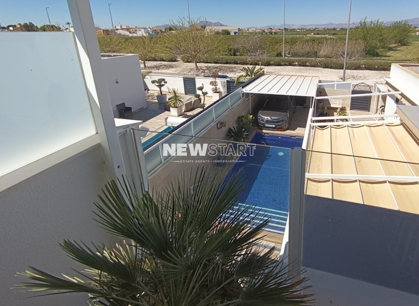 Resale - Detached - Daya Nueva