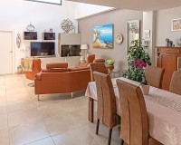 Resale - Detached - Daya Nueva