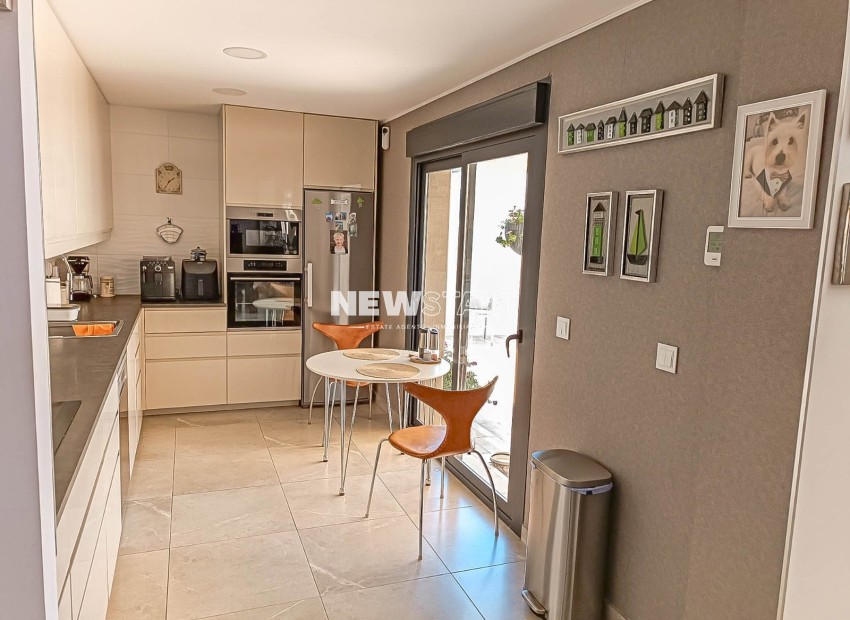 Resale - Detached - Daya Nueva