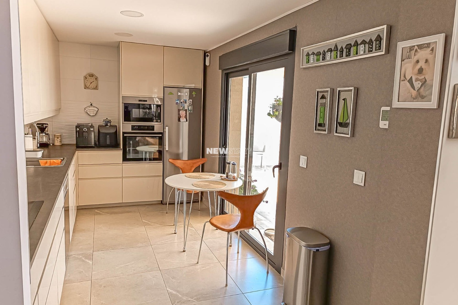 Resale - Detached - Daya Nueva