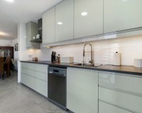 Resale - Detached - Daya Nueva