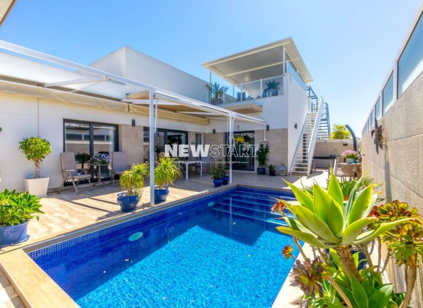 Resale - Detached - Daya Nueva