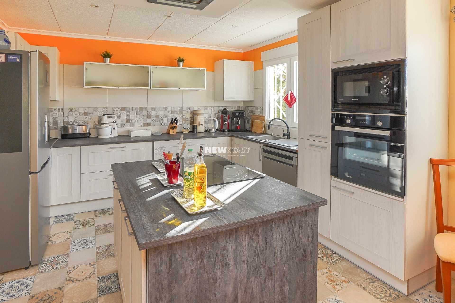 Resale - Detached - La Marina - Urb. El Oasis