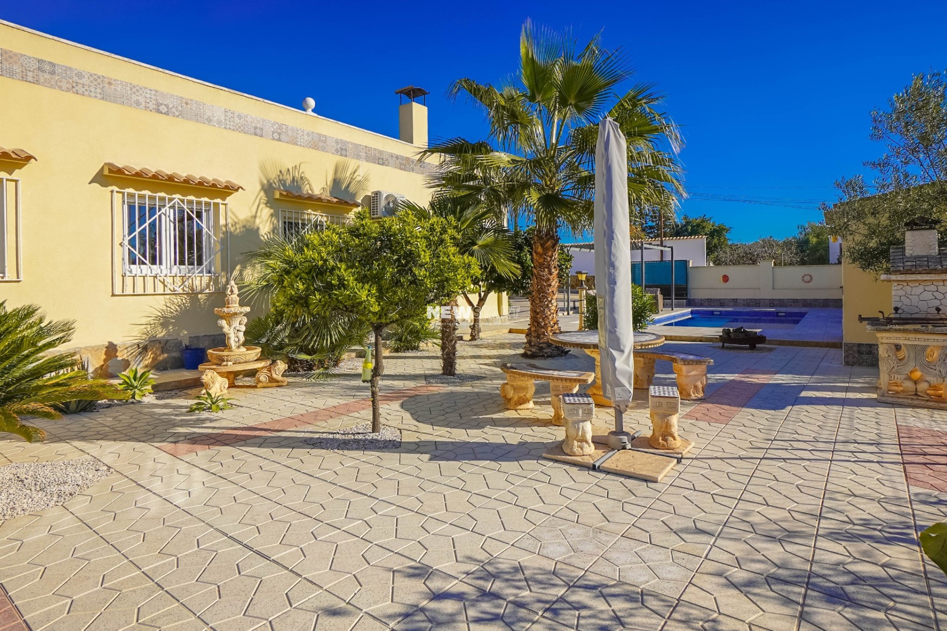 Resale - Detached - La Marina - Urb. El Oasis