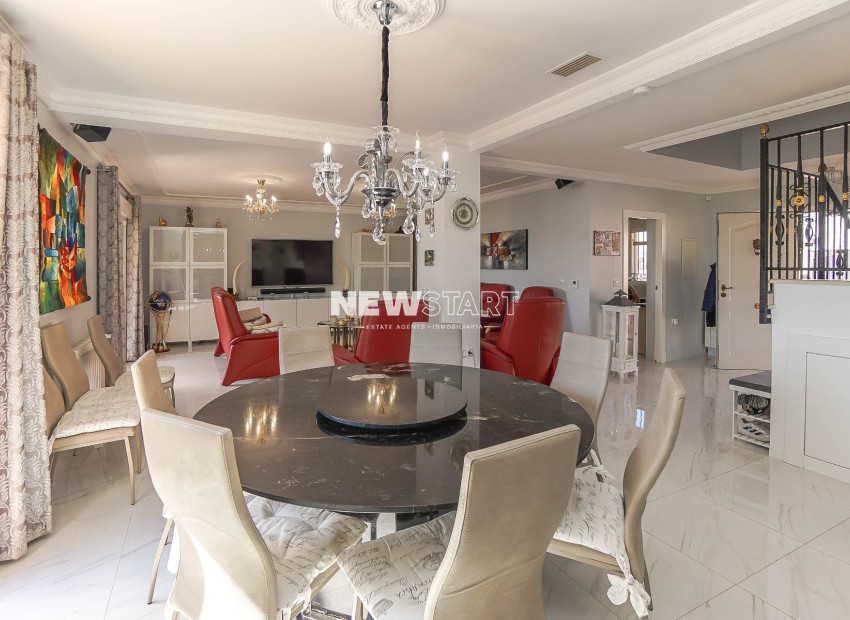 Resale - Detached - La Marina - Urb. La Escuera