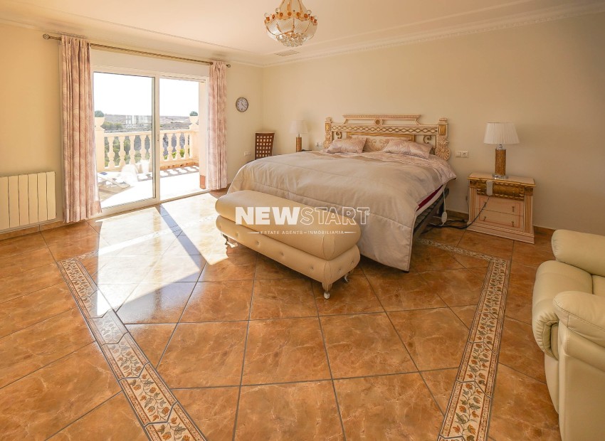 Resale - Detached - La Marina - Urb. La Escuera