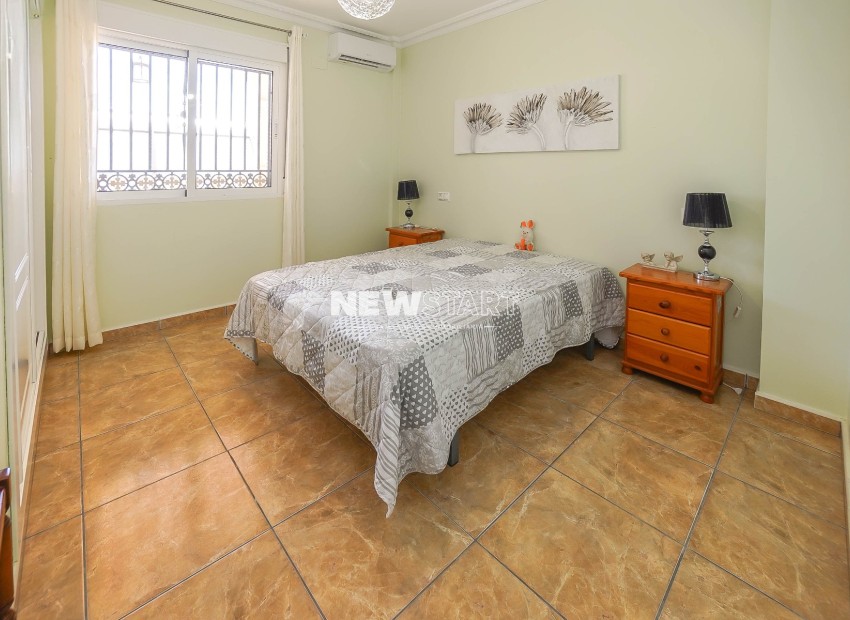 Resale - Detached - La Marina - Urb. La Escuera