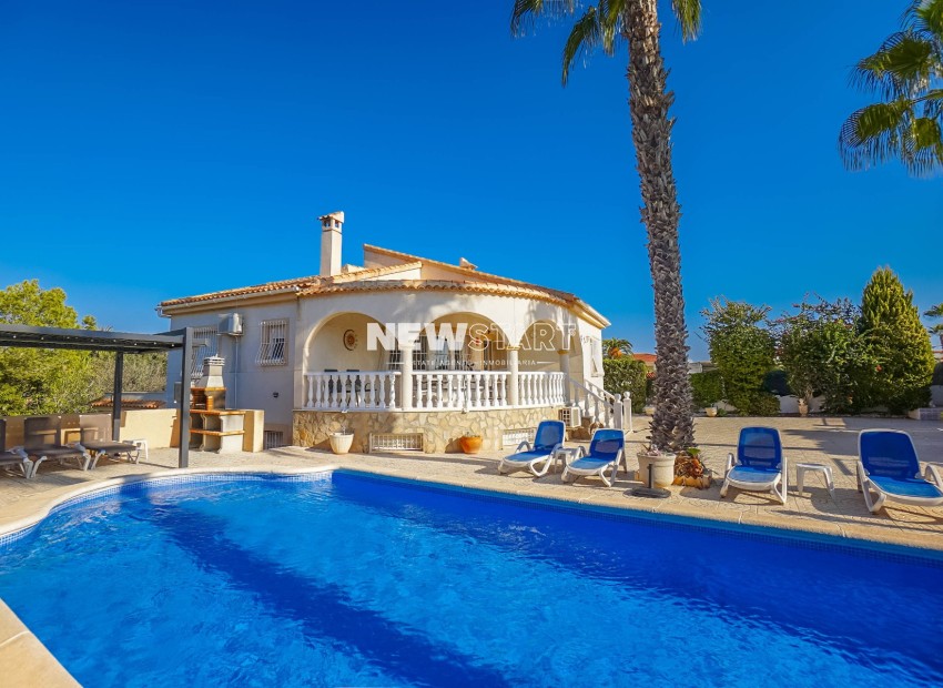 Resale - Detached - La Marina - Urb. La Escuera