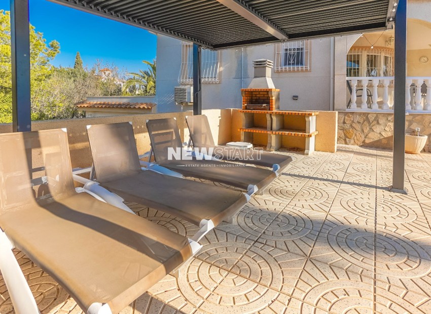 Resale - Detached - La Marina - Urb. La Escuera