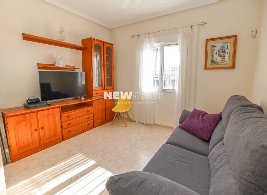 Resale - Detached - La Marina - Urb. La Escuera