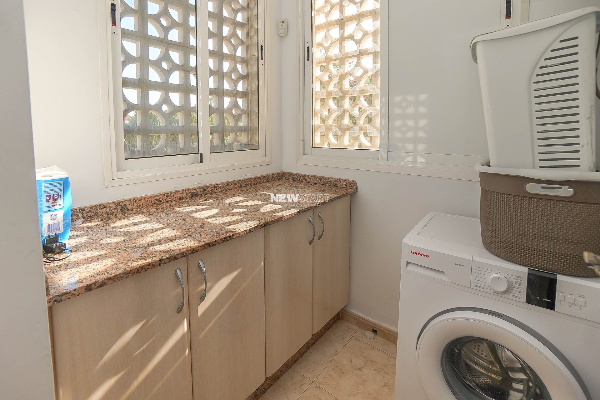 Resale - Detached - La Marina - Urb. La Escuera