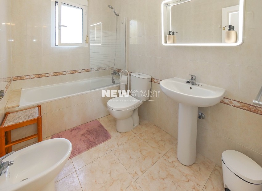 Resale - Detached - La Marina - Urb. La Escuera