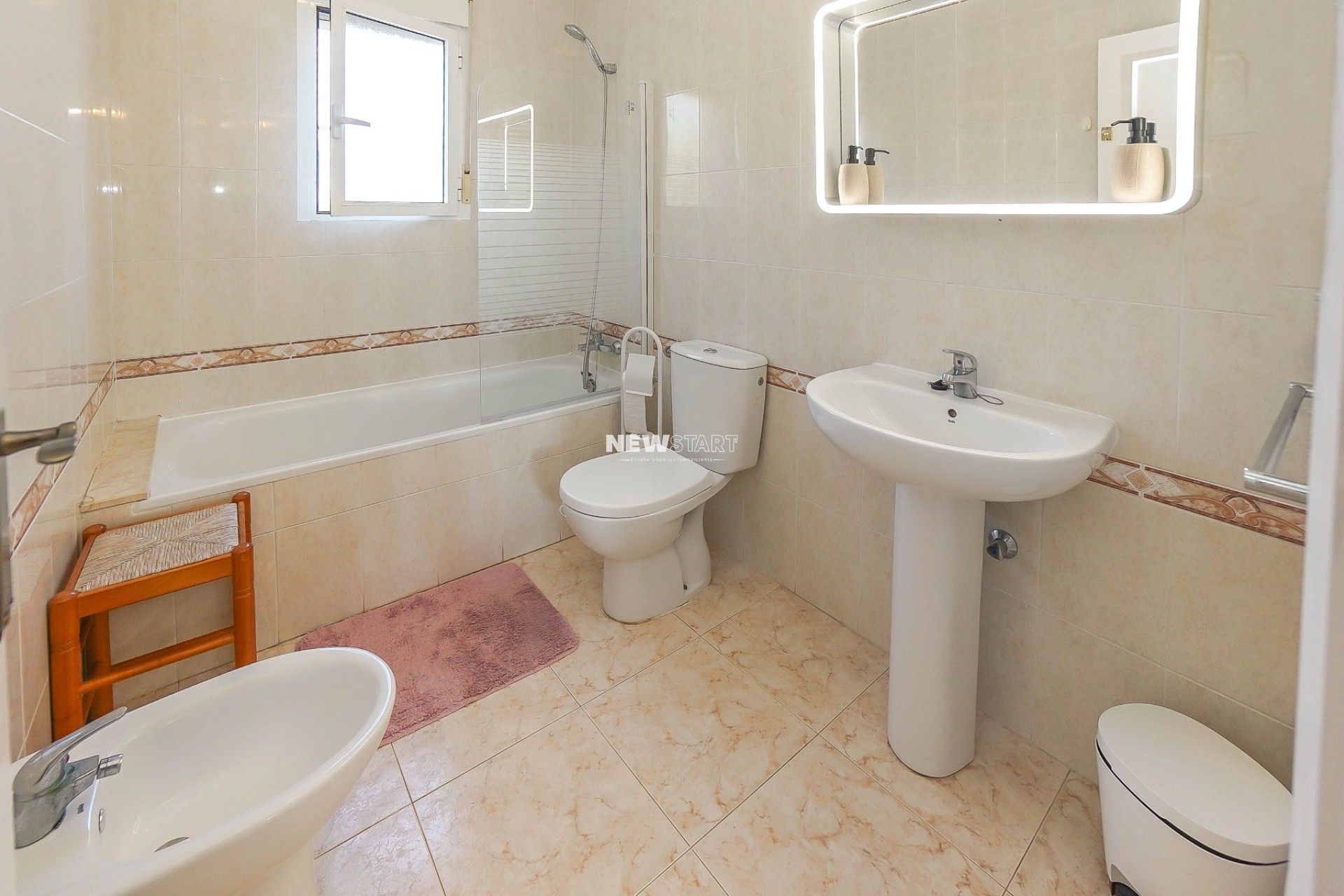 Resale - Detached - La Marina - Urb. La Escuera