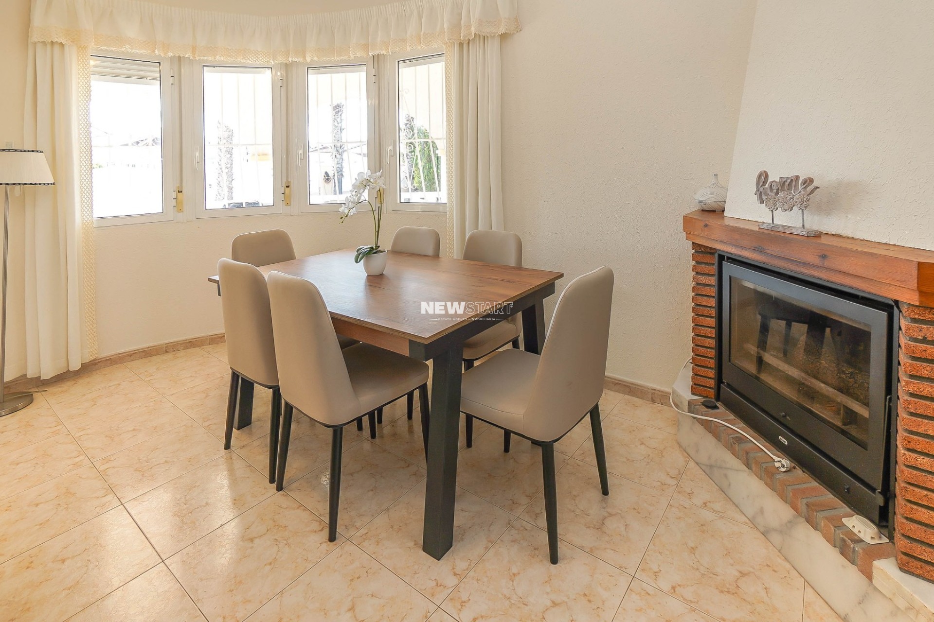 Resale - Detached - La Marina - Urb. La Escuera