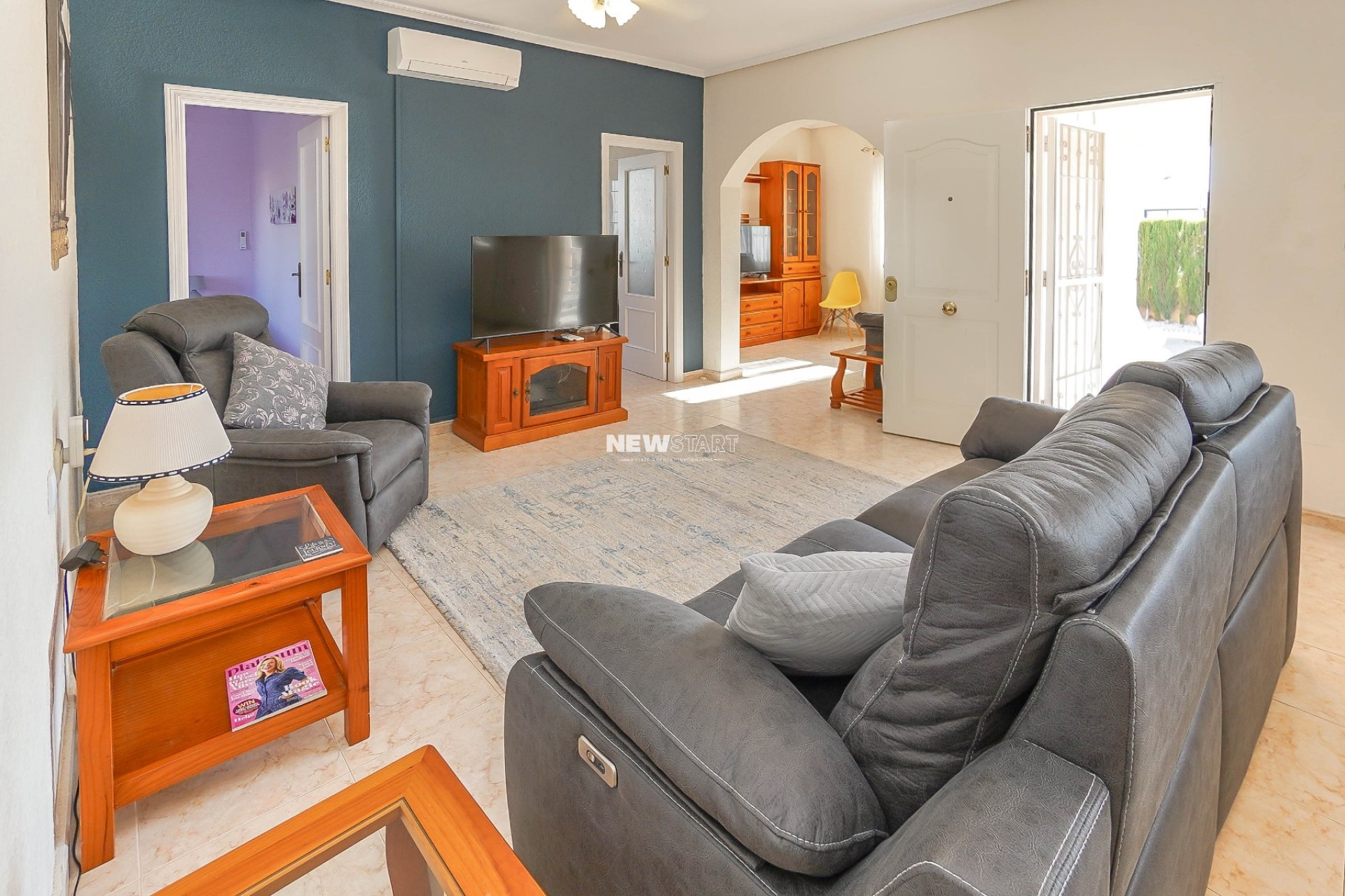 Resale - Detached - La Marina - Urb. La Escuera