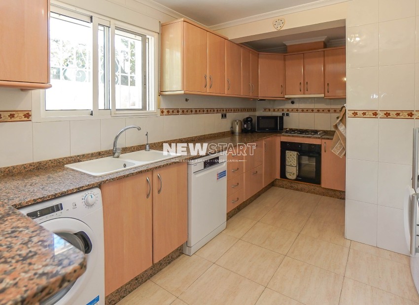 Resale - Detached - La Marina - Urb. La Escuera